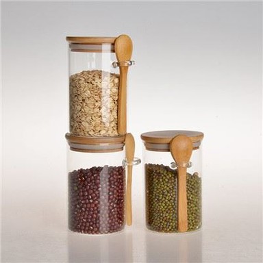 Bekas Balang Kaca dengan Sudu Buluh